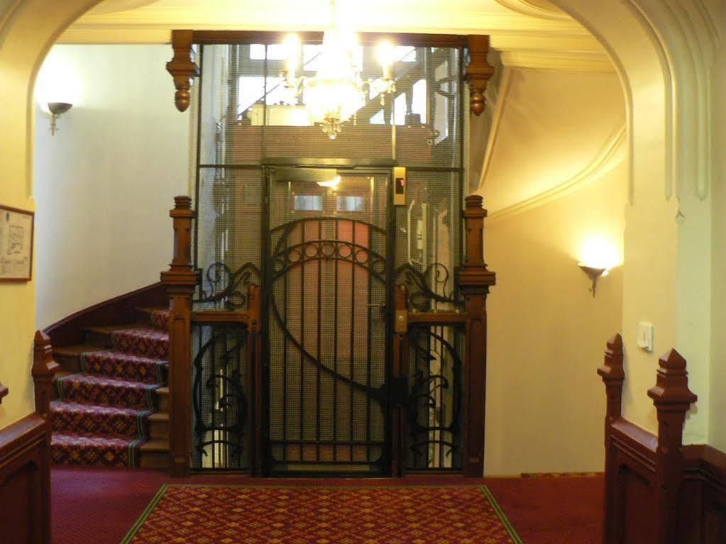 Best Western Hotel D'Arc Орлеан Екстериор снимка